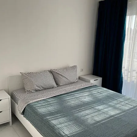 Apartment Art Life *